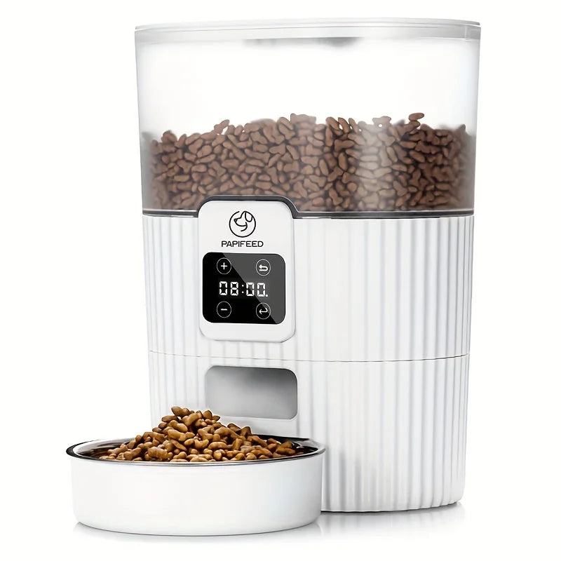 Automatic pet food dispenser w/remote